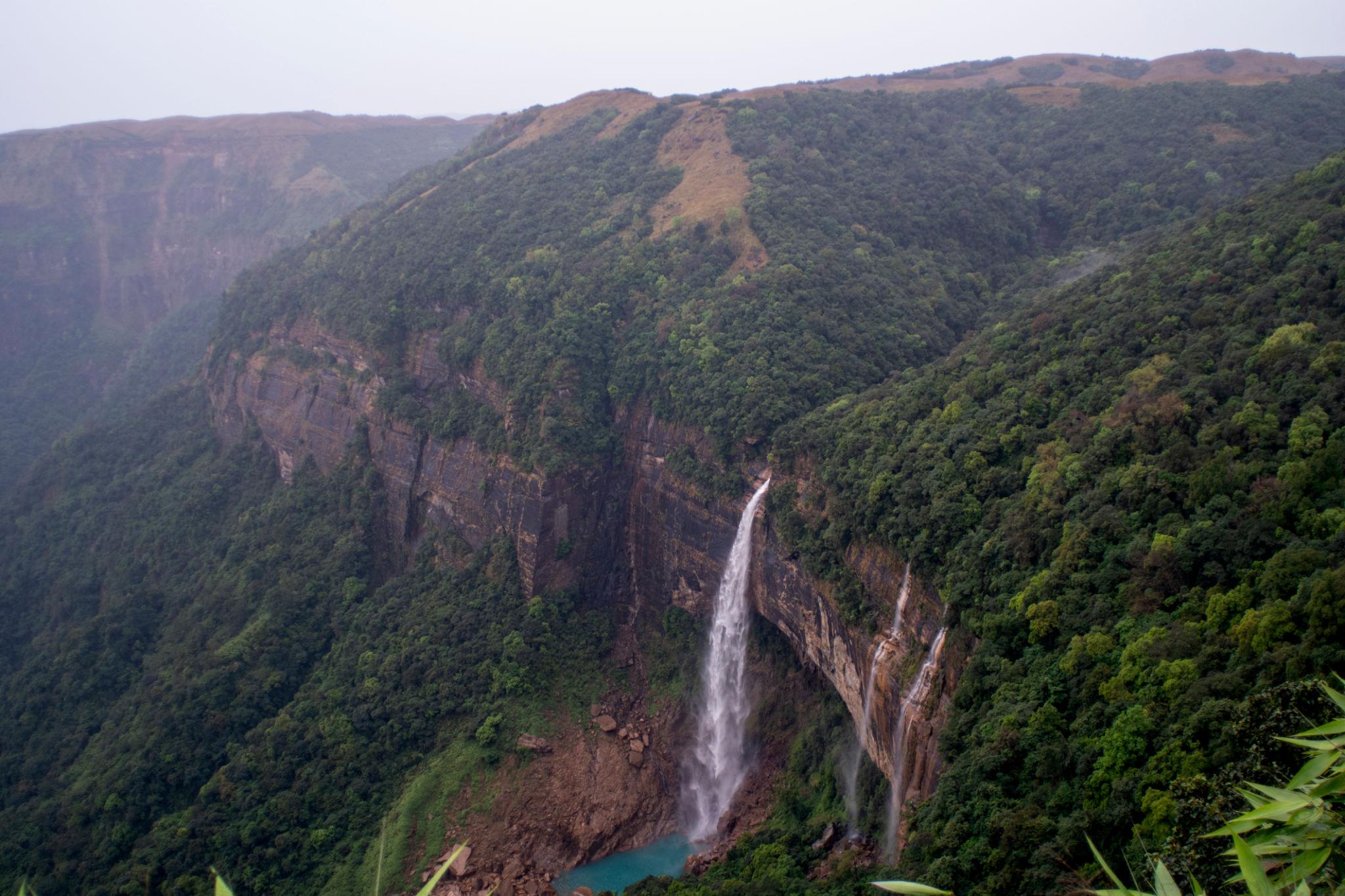 Meghalaya Honeymoon Packages